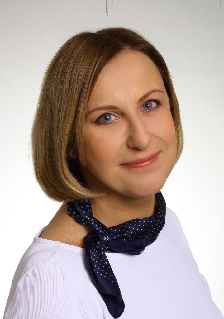 dr hab. prof. UKEN Magdalena Bsoul-Kopowska